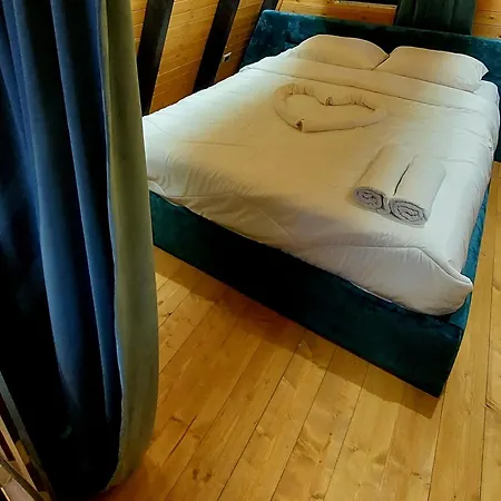 Vilat Alpine Golden Gjinar * Elbasan