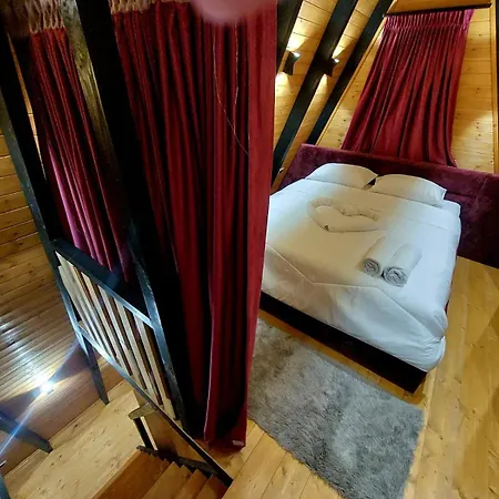 Vilat Alpine Golden Gjinar Elbasan