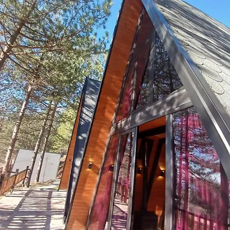 Villa Vilat Alpine Golden Gjinar
